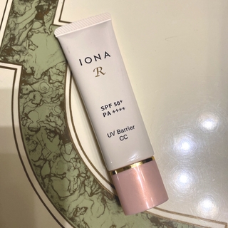 イオナ(IONA)のイオナR UVバリアCC 日焼け止め 下地 化粧下地 紫外線カット SPF50＋(CCクリーム)