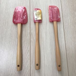 LE CREUSET - ルクルーゼ レア ラメ入り スパチュラセットの通販 by