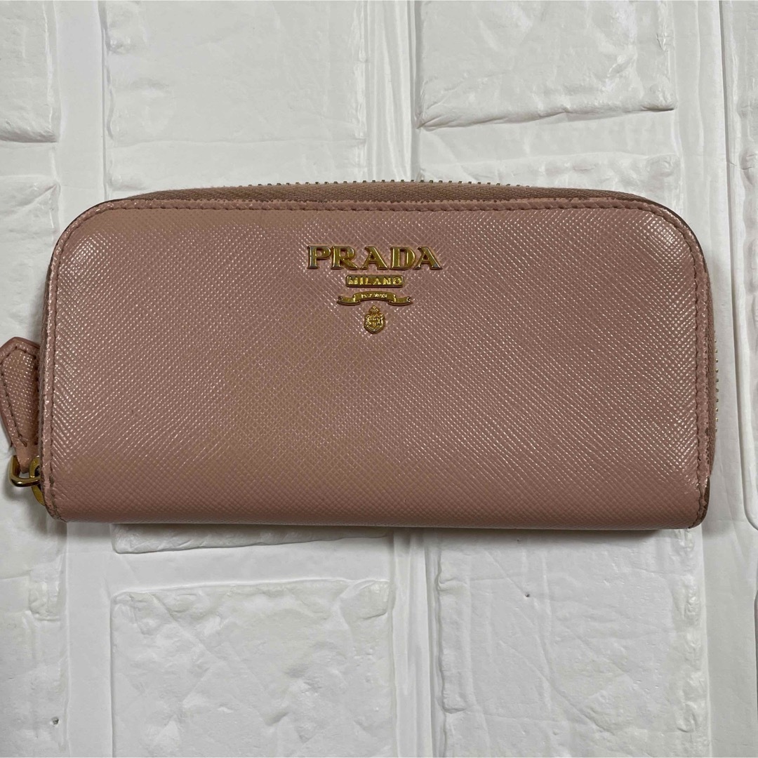 PRADA プラダ　ラウンドキーケース