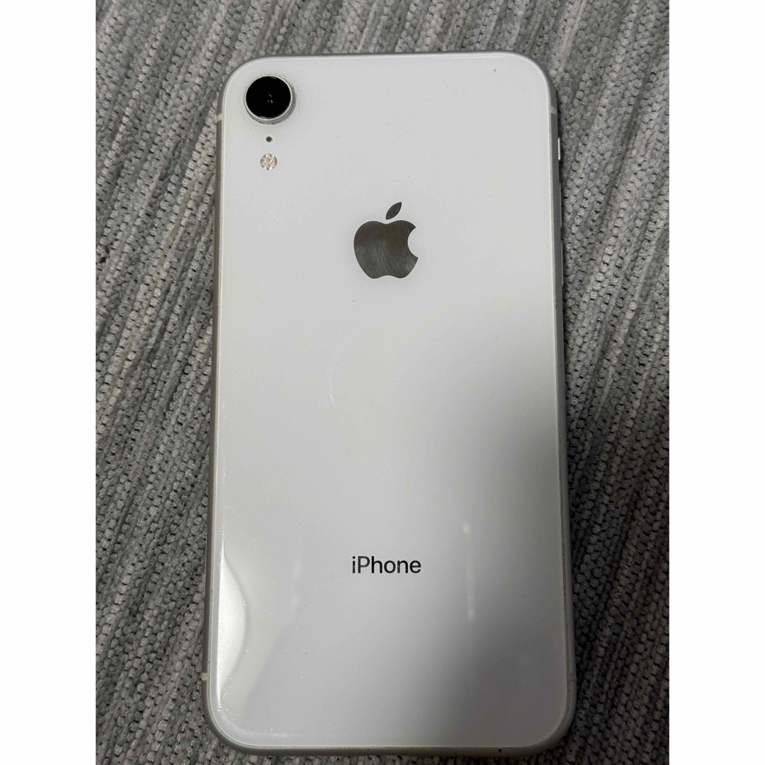 iPhone XR Coral 256 GB SIMフリー　ヒビ、キズあり2台で¥45000‼️‼️