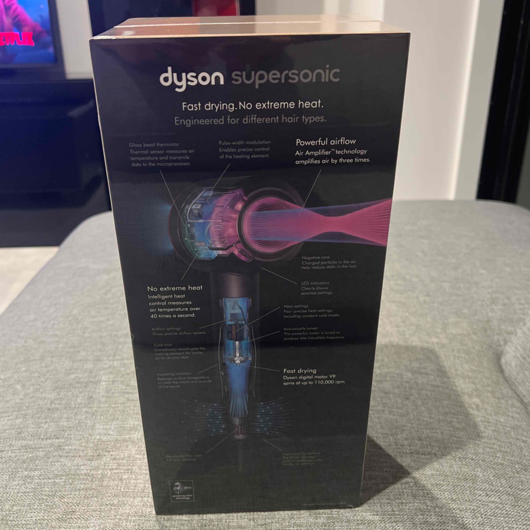 Dyson(ダイソン)のDyson supersonic スマホ/家電/カメラの美容/健康(ドライヤー)の商品写真