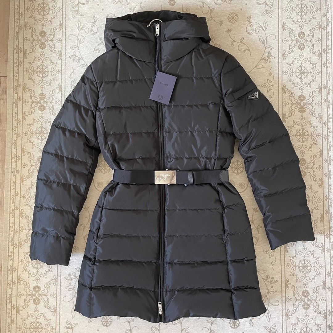 PRADA プラダ ダウン コート 36 ブラック PRADA プラダ ダウン コート 36 ブラック
