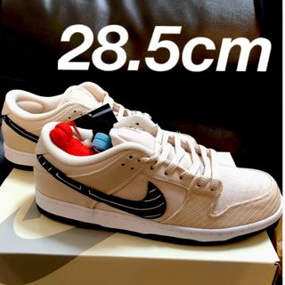 NIKE - ALBINO & PRETO × NIKE SB DUNK LOW 28.5cmの通販 by ...