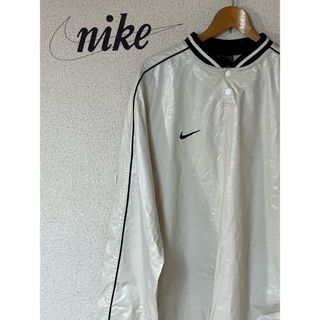 ナイキ(NIKE)のナイロンプルオーバー パールホワイト 真珠 90's(ナイロンジャケット)