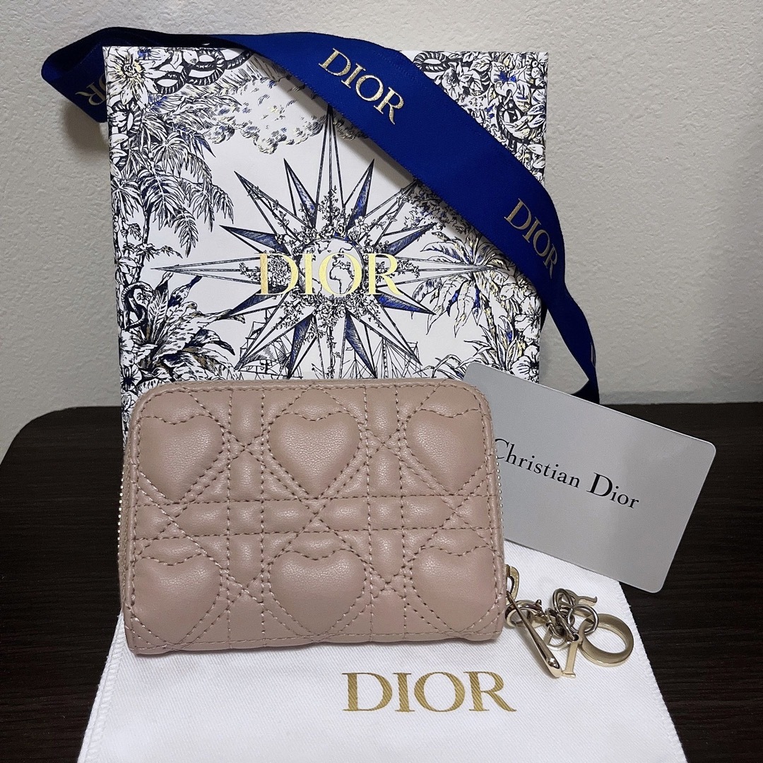 値下げ相談可能ですDior 財布　コインケース