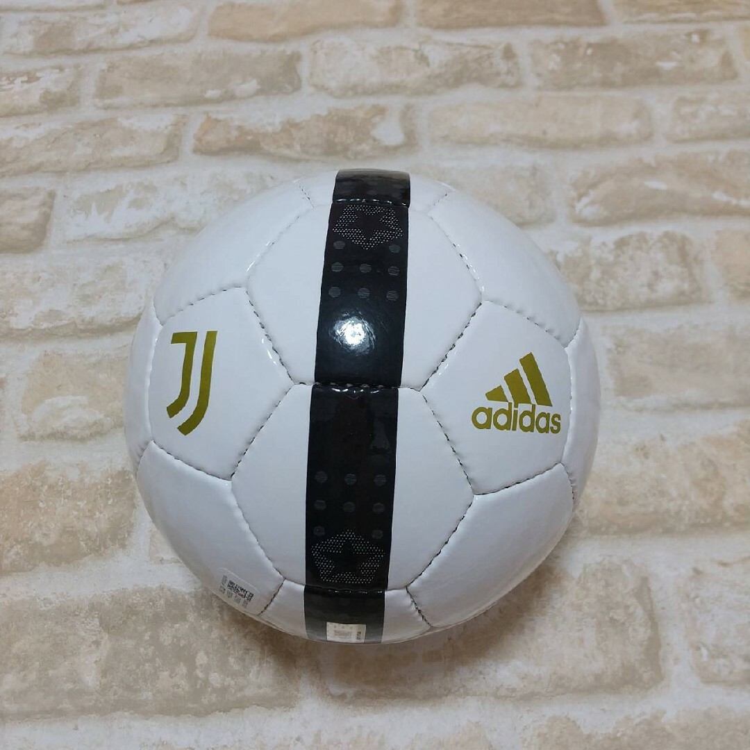 adidas(アディダス)のサッカーボール 4号球 検定球 adidas スポーツ/アウトドアのサッカー/フットサル(ボール)の商品写真
