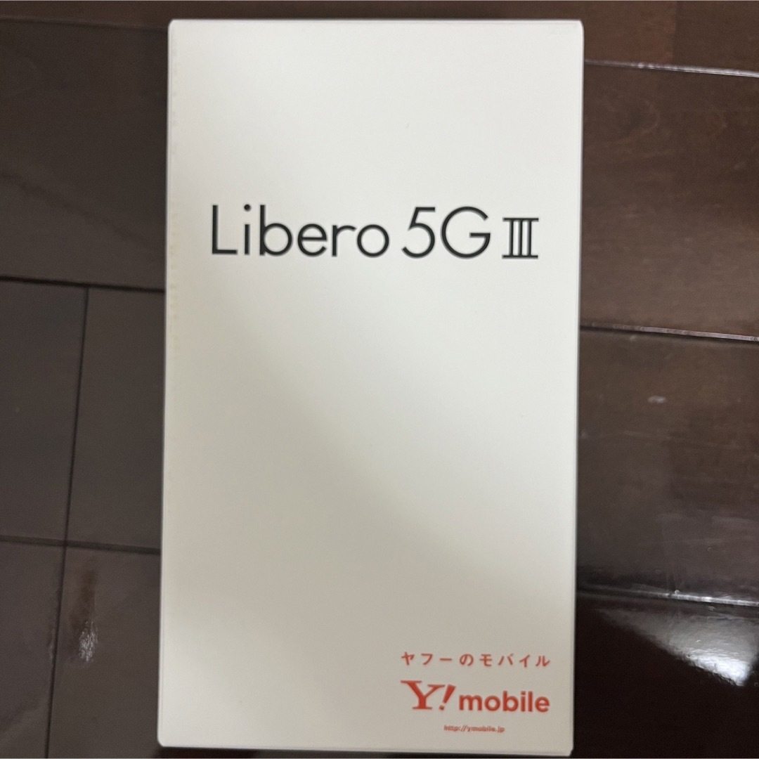 Libero 5G III ホワイト 64 GB Y!mobile