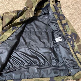 THE NORTH FACE - THE NORTH FACE キッズ 中綿ジャケット カモ 150cmの