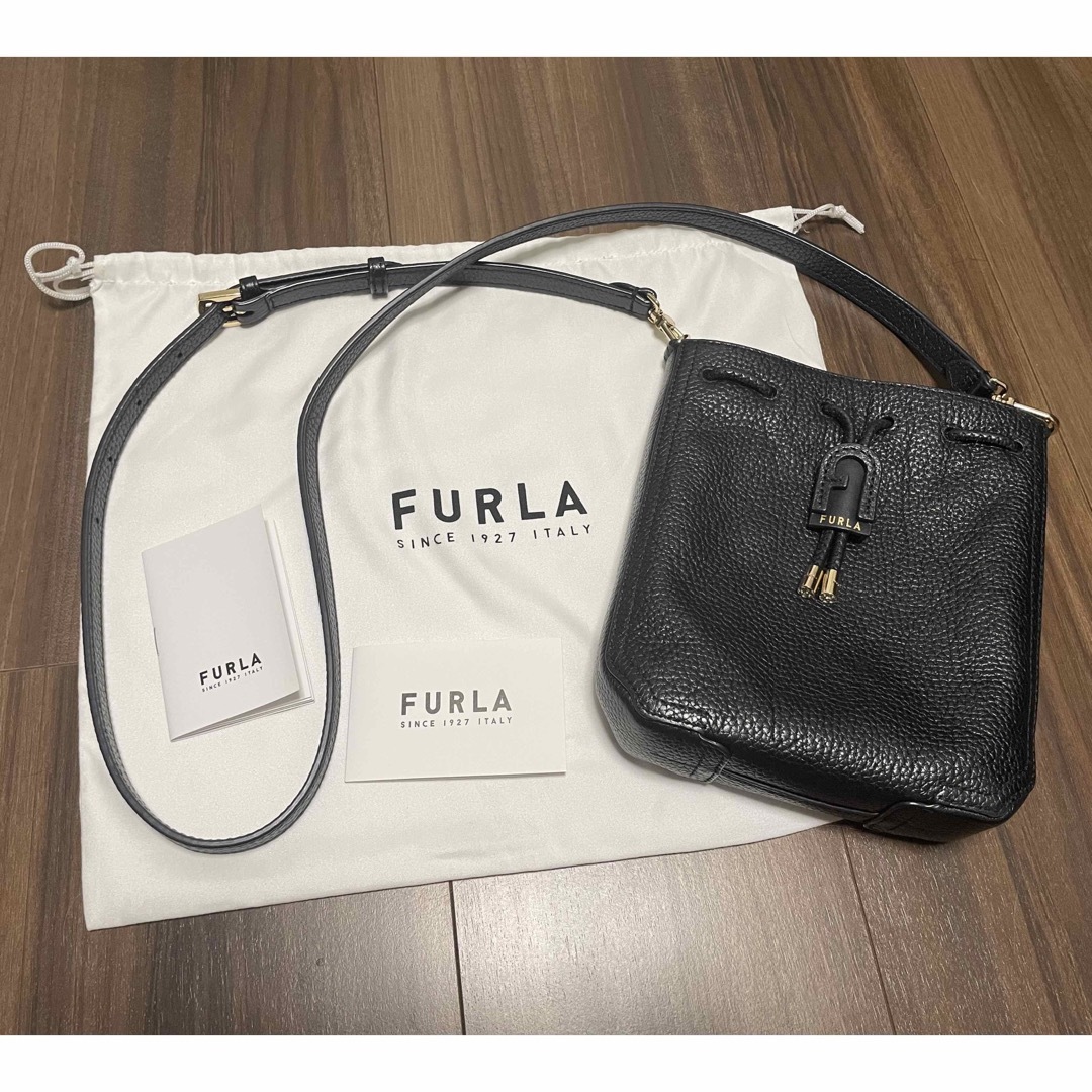 FURLA ショルダーバッグ