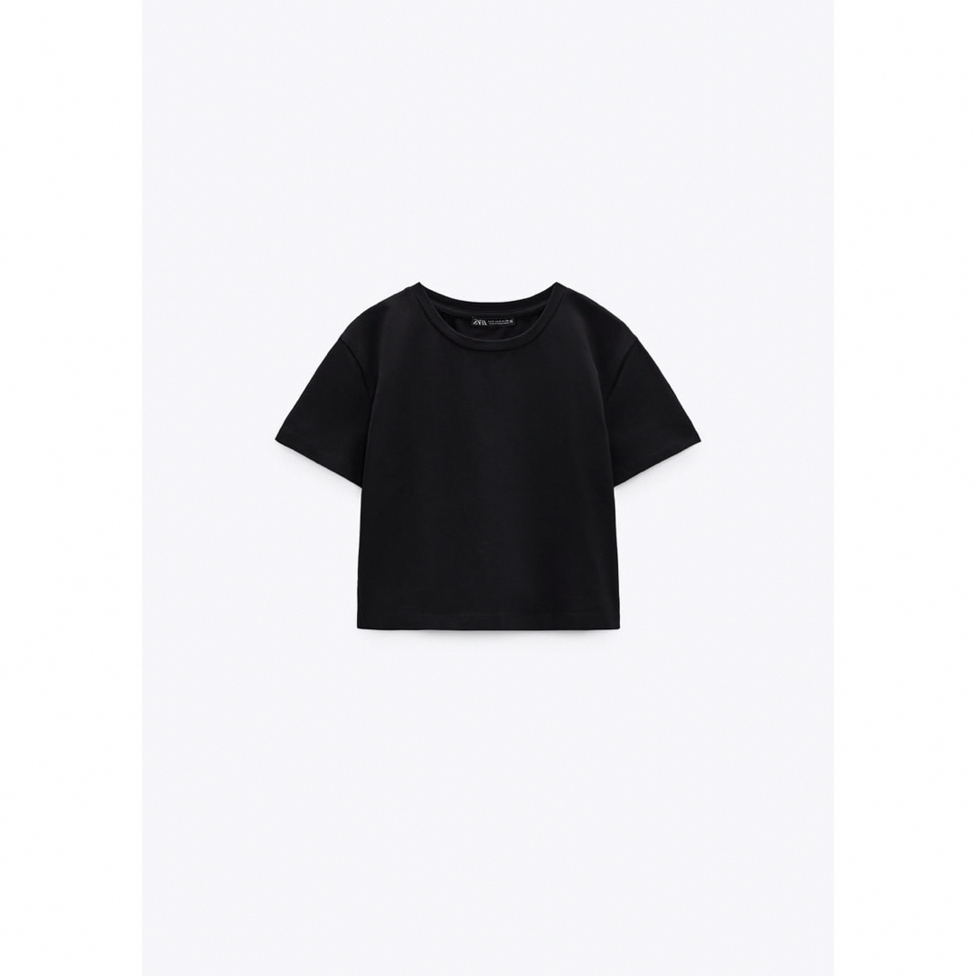 ZARA(ザラ)のZARA クロップドストレッチTシャツ　新品未使用 レディースのトップス(Tシャツ(半袖/袖なし))の商品写真