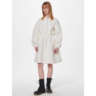 ルシェルブルー(LE CIEL BLEU)のJacquard Bomber Dress /ジャカードボンバードレス ホワイト(ロングコート)