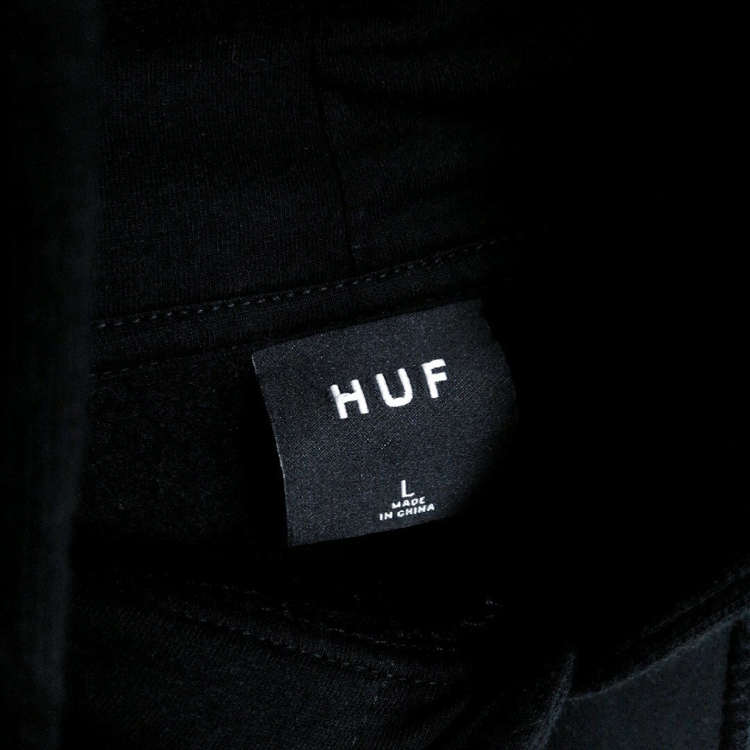 《HUF(ハフ)》クラシックロゴ　裏起毛　ビッグシルエット　プルオーバーパーカー 6