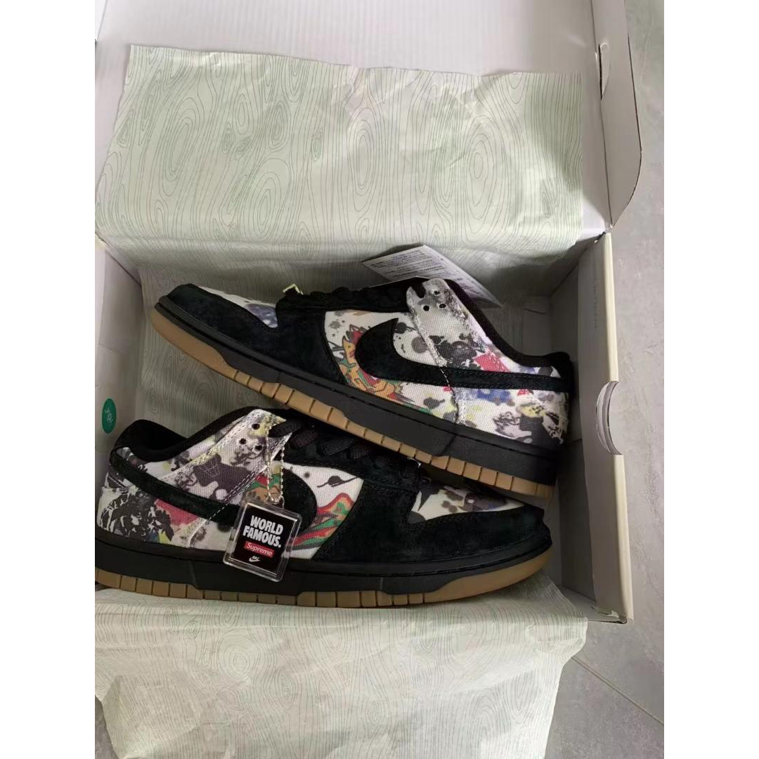 Supreme × Nike SB Dunk Low Rammellzee 27