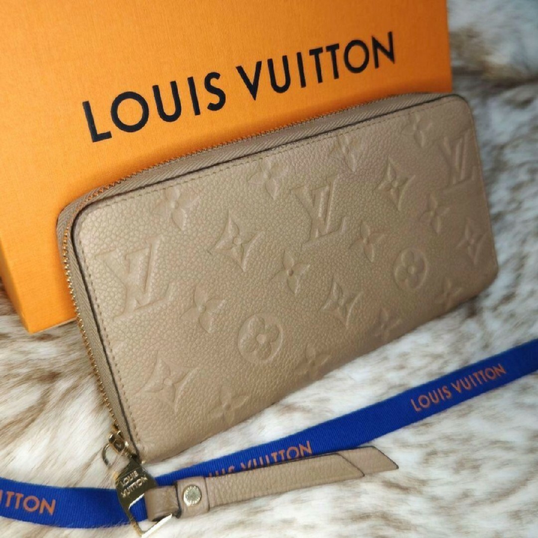 LOUIS VUITTON(ルイヴィトン)の専用 レディースのファッション小物(財布)の商品写真