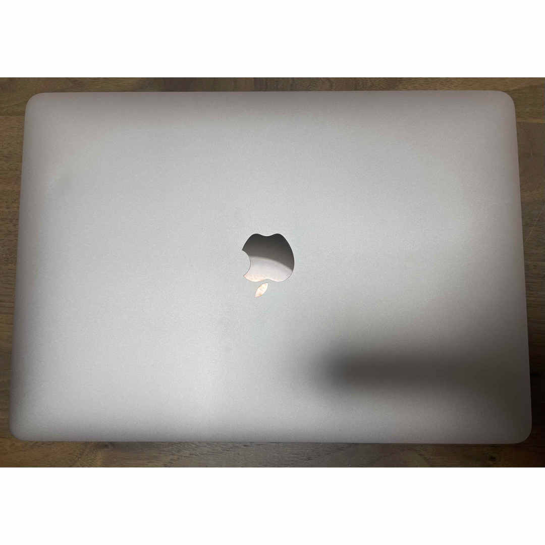 10/8限定❗️美品　MacBook Air 2020 M1チップ