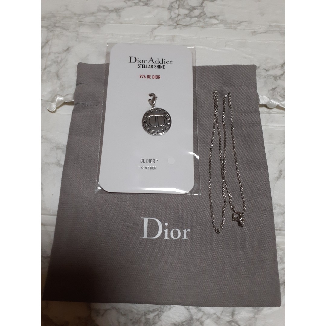 Christian Dior(クリスチャンディオール)のDior　ノベルティ　チャーム　ペンダント レディースのアクセサリー(ネックレス)の商品写真