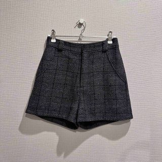 エモダ】ショートパンツ 大人可愛い きれいめ 上品 シンプル 無地 【S】-