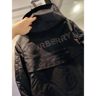 バーバリー(BURBERRY)の専用(トレンチコート)