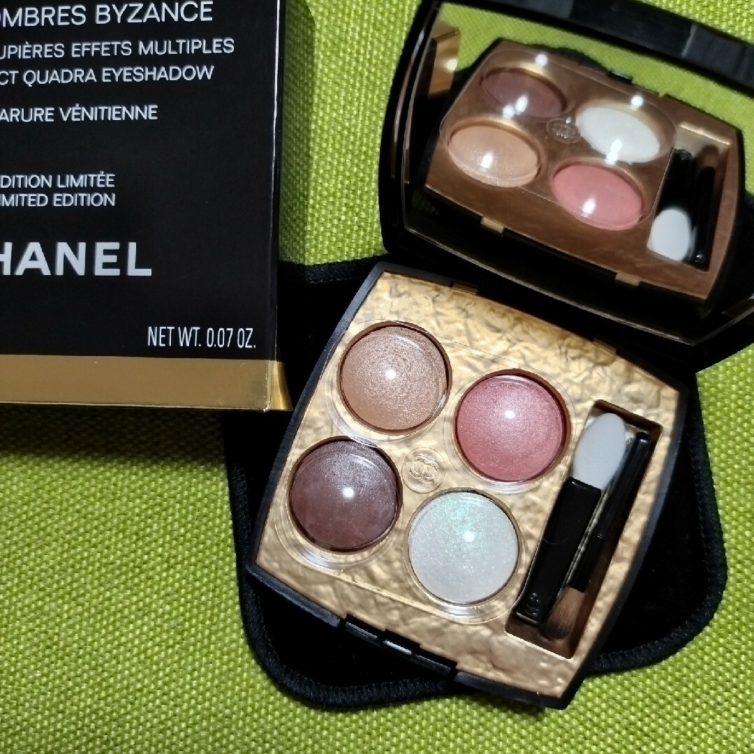 新品未開封CHANEL シャネル  レ キャトル オンブル ビザンス 318