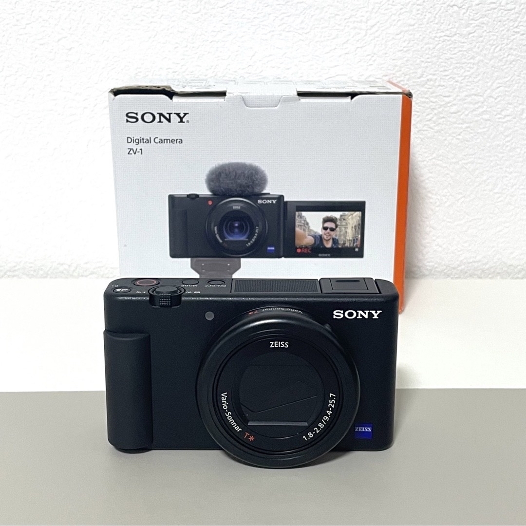 SONY(ソニー)のSONY ZV-1 スマホ/家電/カメラのカメラ(コンパクトデジタルカメラ)の商品写真