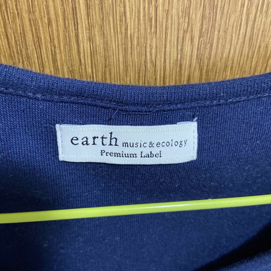 earth music & ecology(アースミュージックアンドエコロジー)のトップス レディースのトップス(カットソー(半袖/袖なし))の商品写真