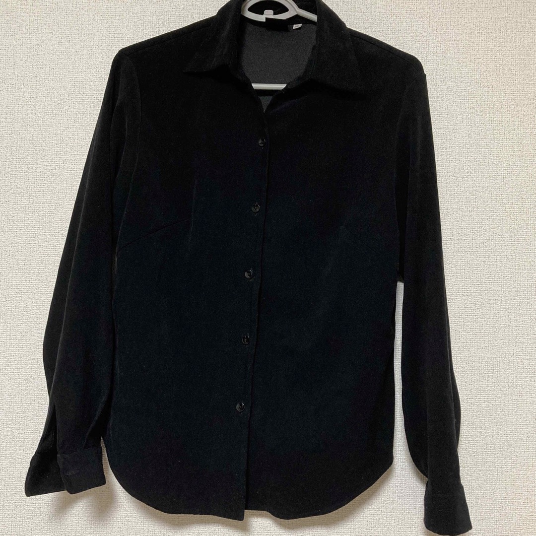 Jino house ジノハウス ベロア  シャツ　ブラック　黒　開襟 レディースのトップス(シャツ/ブラウス(長袖/七分))の商品写真