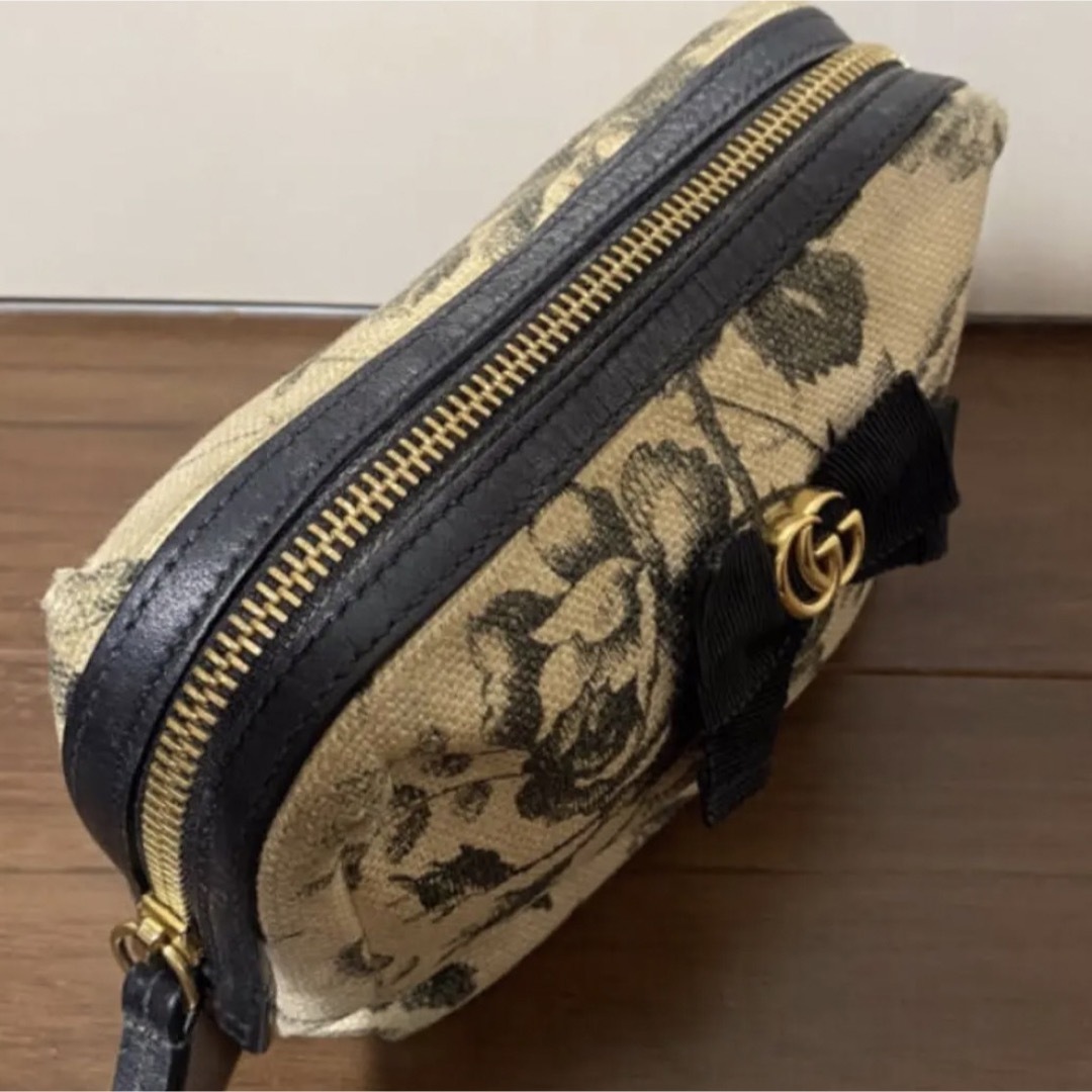 【美品】GUCCI コスメポーチ