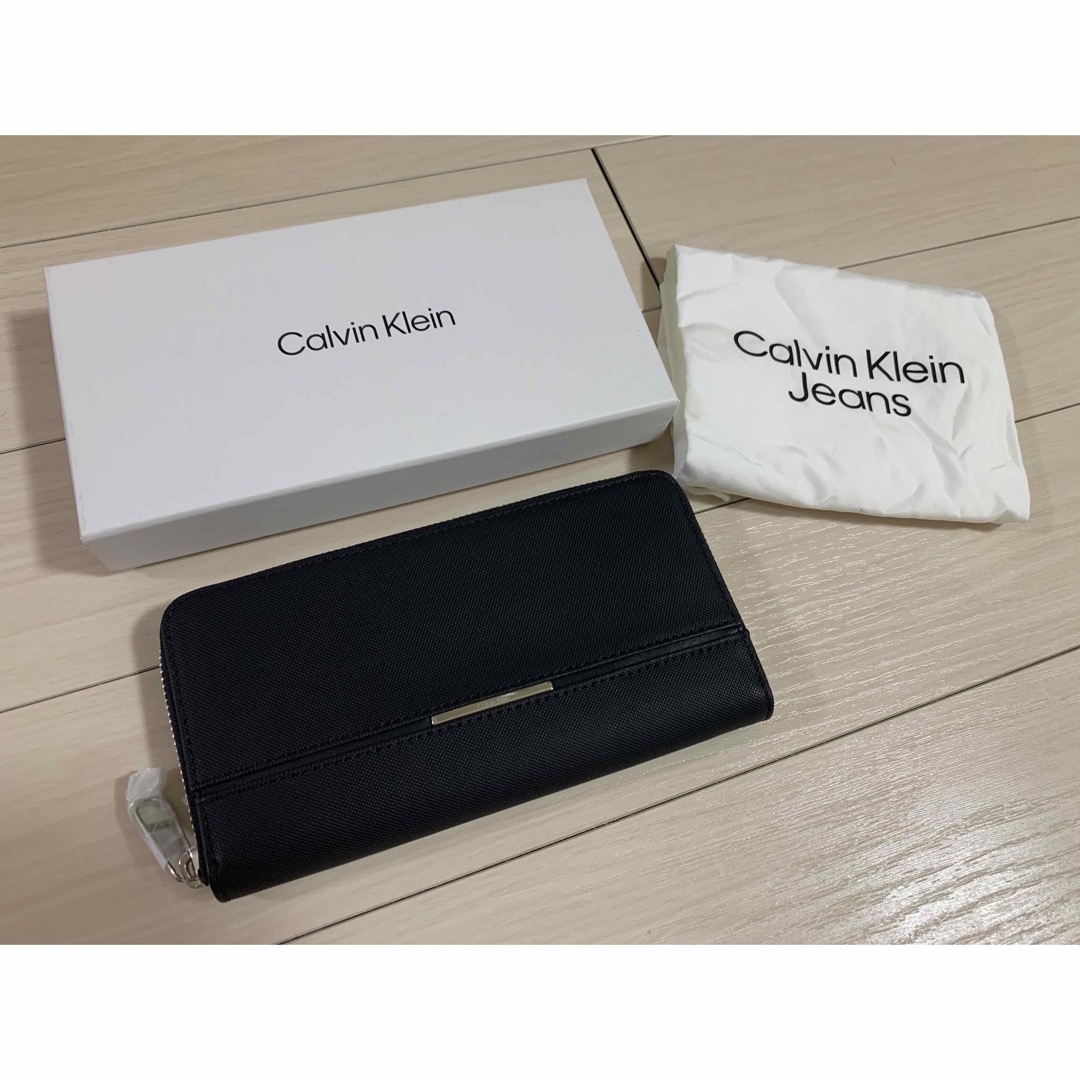 Calvin Klein(カルバンクライン)の新品未使用　カルバンクライン長財布　箱&袋付き メンズのファッション小物(長財布)の商品写真