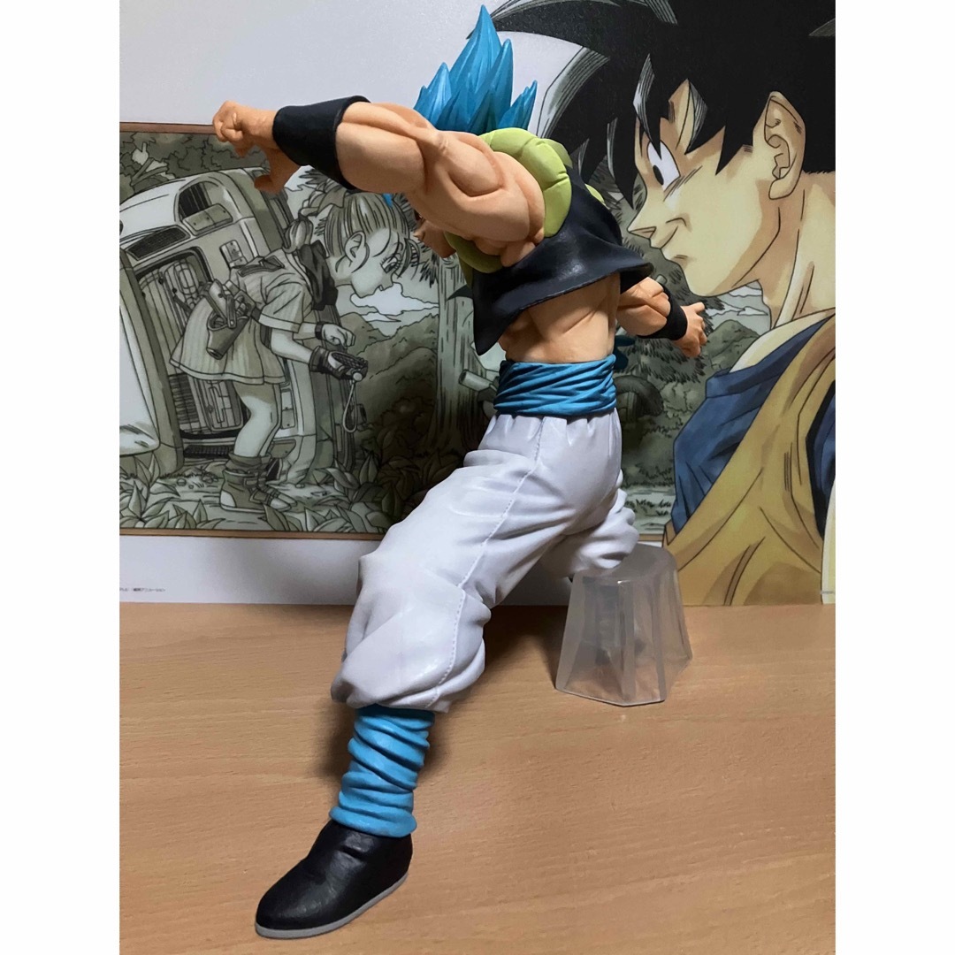 ドラゴンボール超 超サイヤ人ゴッド ゴジータブルー フィギュア ドラゴンボール超 超サイヤ人ゴッド ゴジータブルー フィギュア