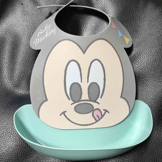 ディズニー(Disney)のおしょくじエプロン　お食事スタイ(お食事エプロン)