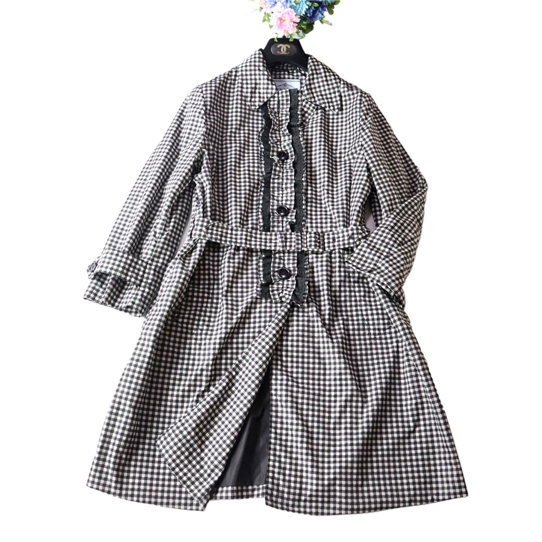 即完売❗️PRADA プラダ ギンガムフリルレース スプリングコート 38 | フリマアプリ ラクマ
