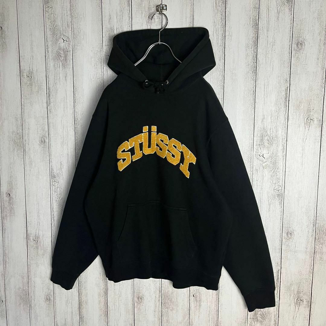 最高デザイン】STUSSY 刺繍デザイン アーチロゴフーディ 定番カラー-