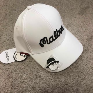 新品　マルボンゴルフ　malbon golf マーカ付きキャップ　ホワイト(ウエア)