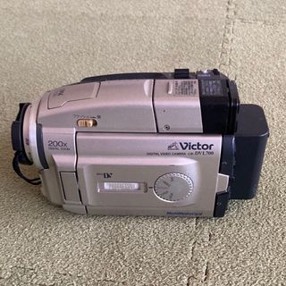 ビクター ビデオカメラの通販 500点以上 | Victorのスマホ/家電/カメラ