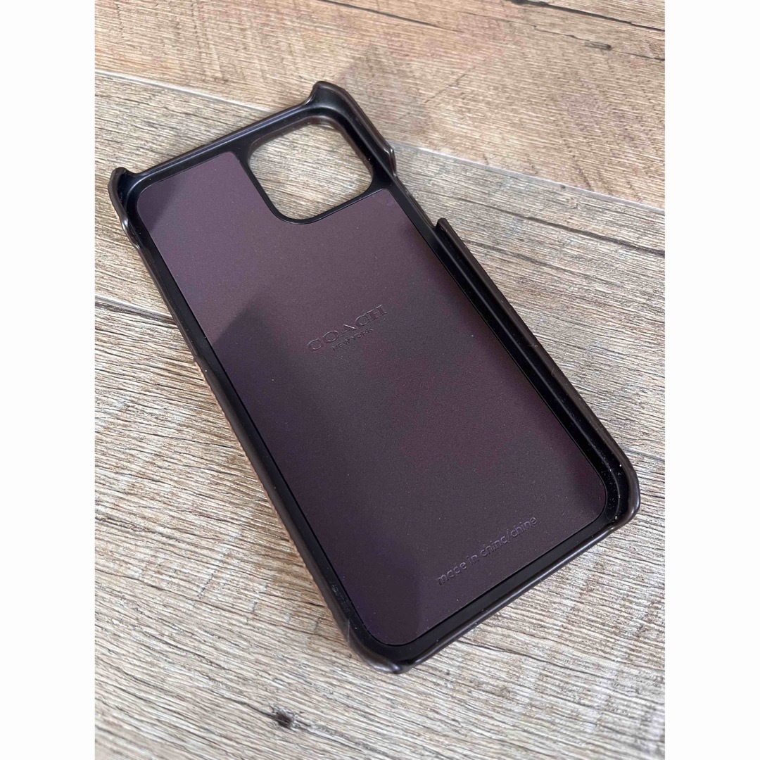 COACH(コーチ)の新品　COACH iPhone12 pro カバー シグネチャー　カーキ スマホ/家電/カメラのスマホアクセサリー(iPhoneケース)の商品写真