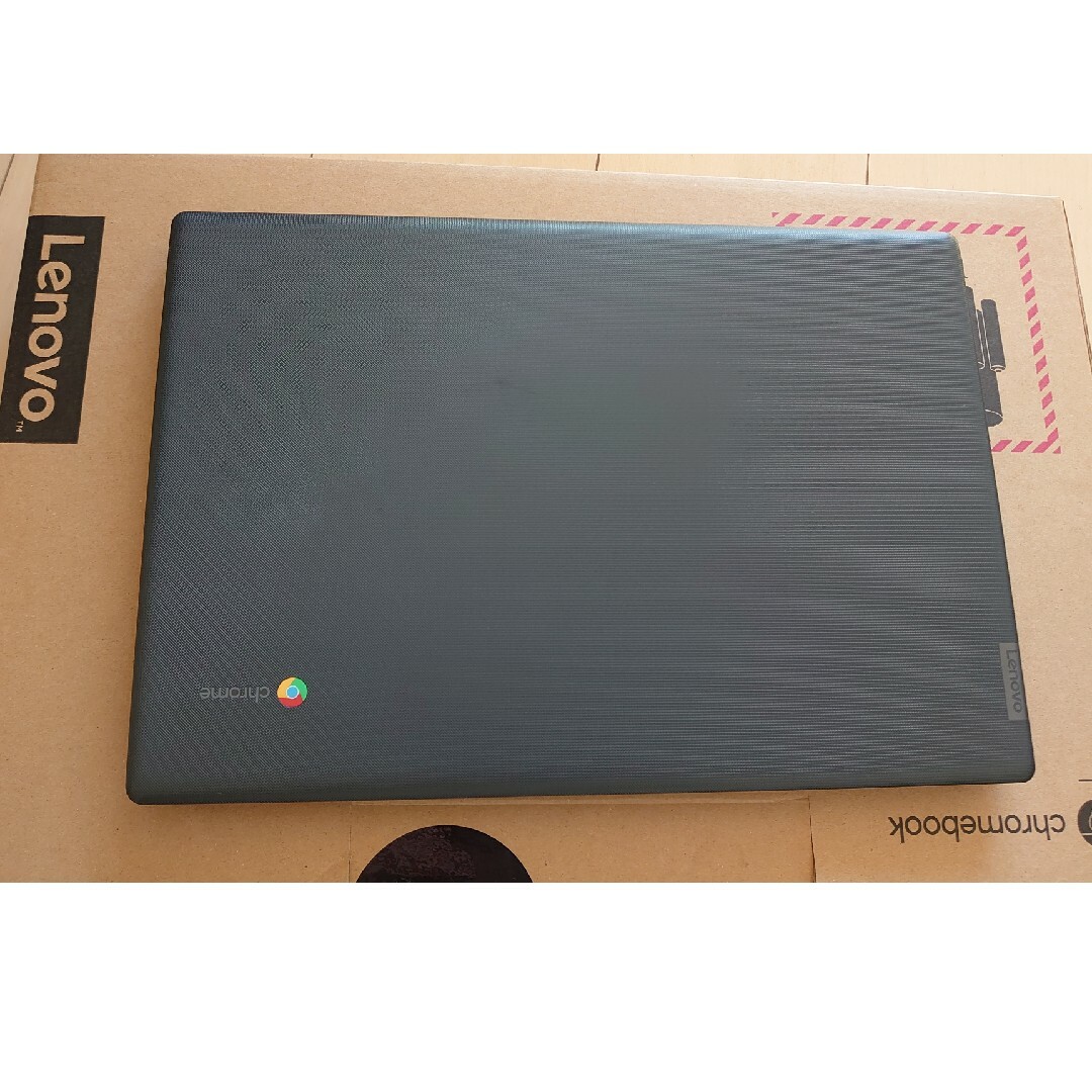 クロームブックLenovo ノートPC Chromebook S330 81JW0012JE