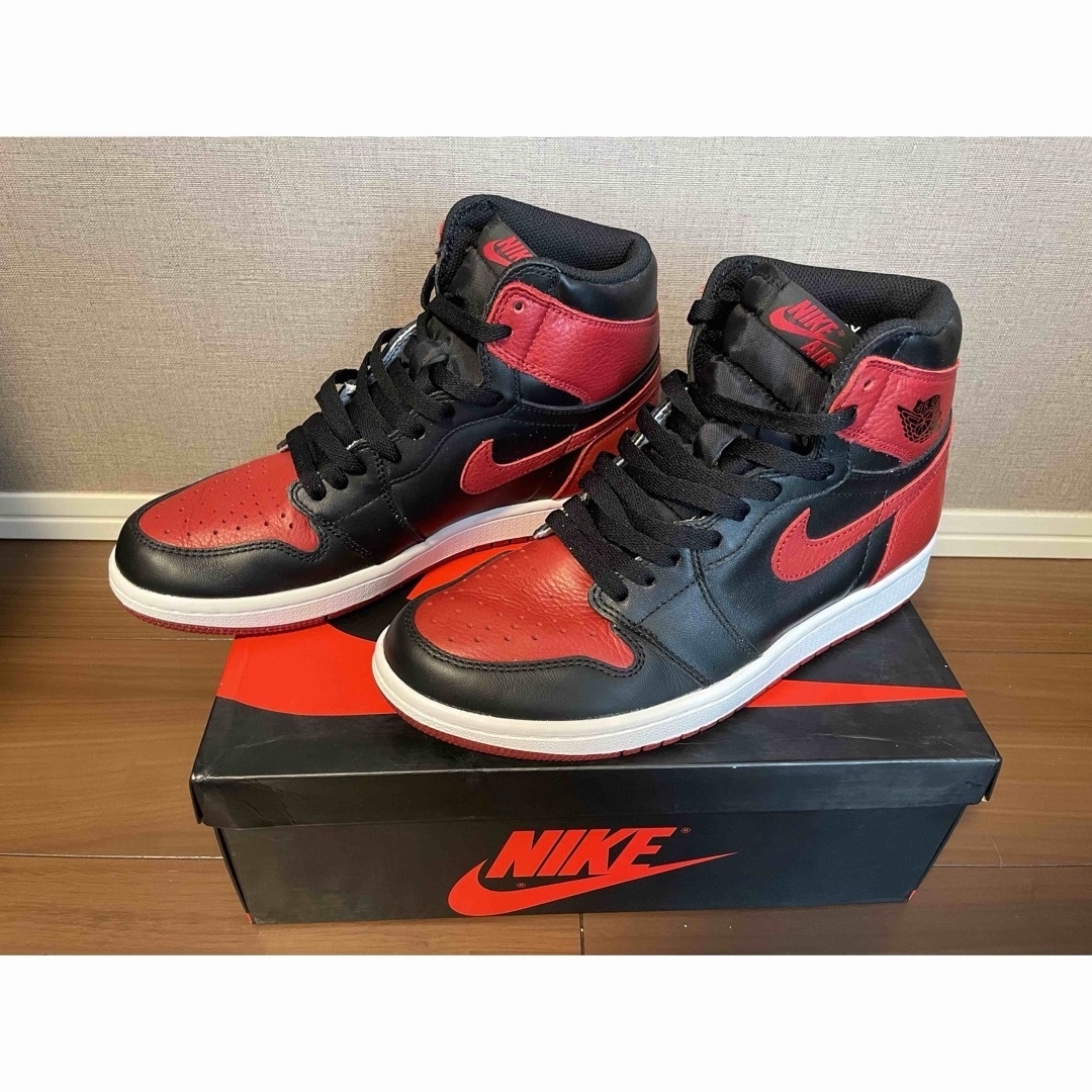 Jordan Brand（NIKE）(ジョーダン)のAir Jordan 1 Retro Bred  Banned ブレッド　赤黒 メンズの靴/シューズ(スニーカー)の商品写真