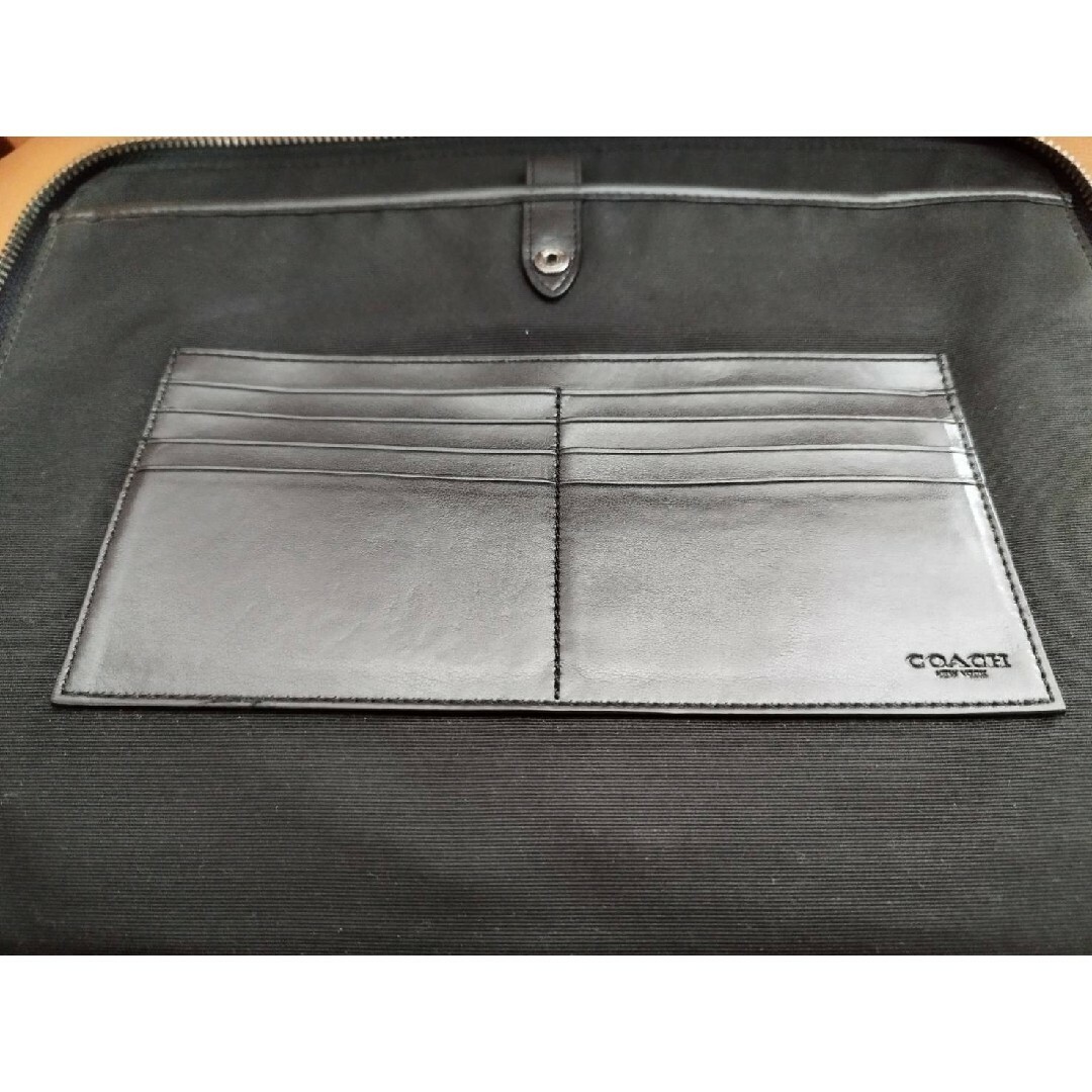 COACH　レザークラッチバッグ メンズのバッグ(セカンドバッグ/クラッチバッグ)の商品写真