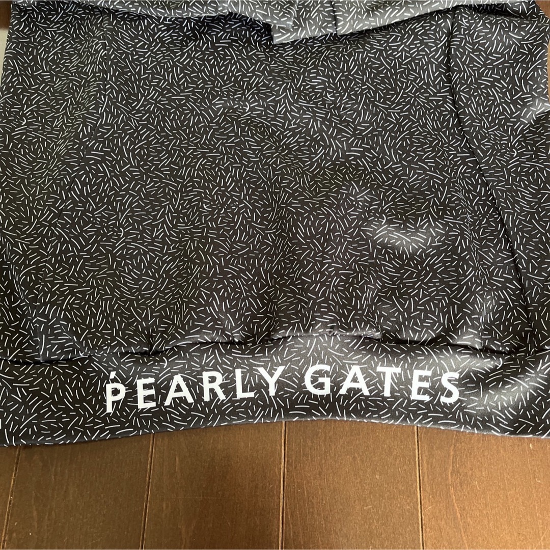 パーリーゲイツPGGダンボールニットカタカナ柄パーカーサイズ4