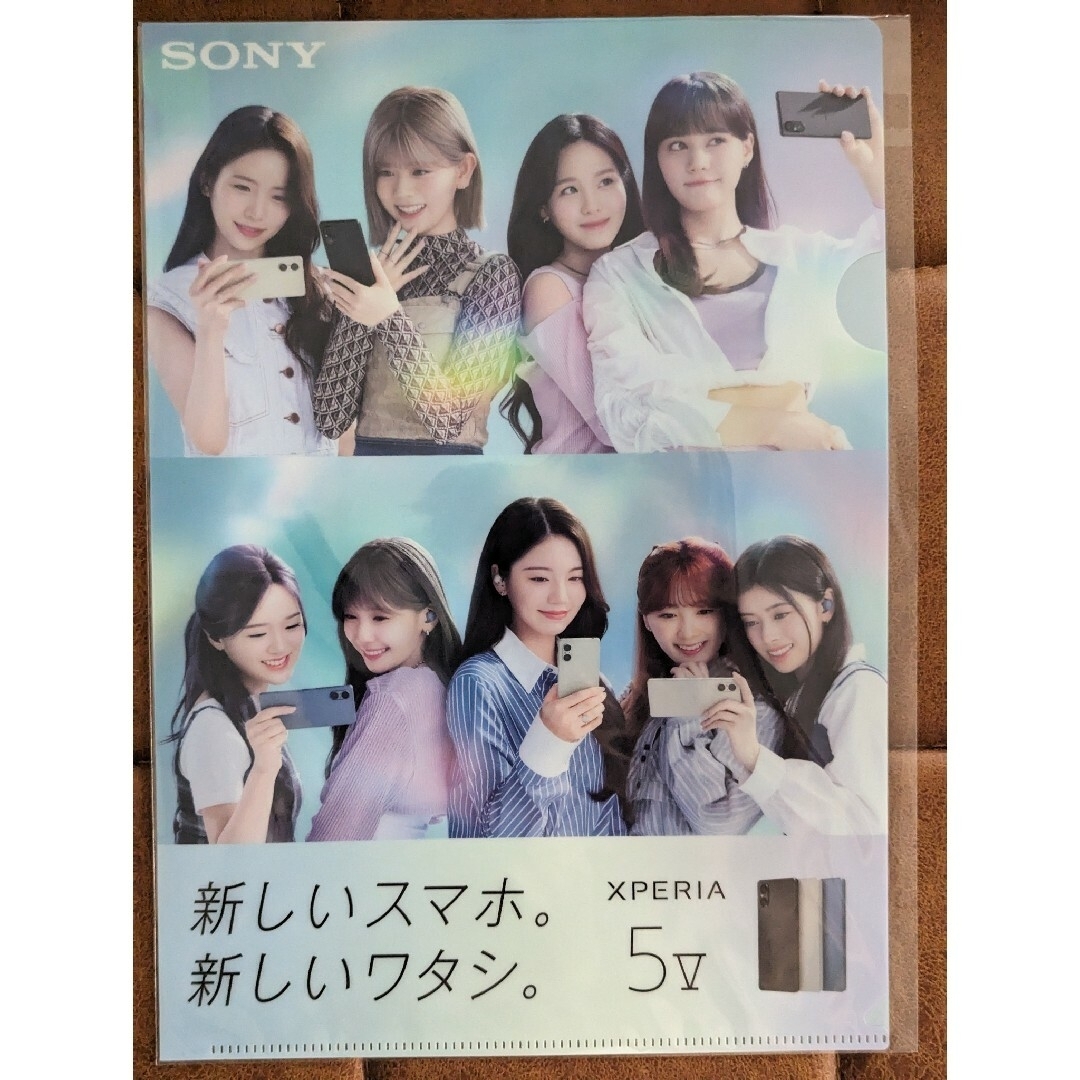 SONY(ソニー)のNiziUグッズ　SONY　Xperia エンタメ/ホビーのタレントグッズ(アイドルグッズ)の商品写真