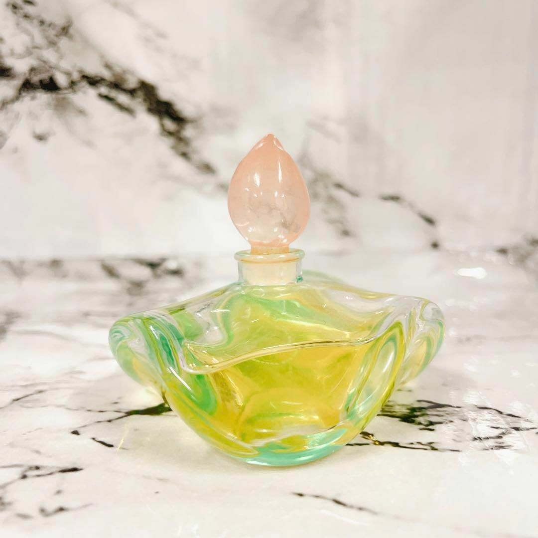 希少 SHISEIDO 資生堂 香水 花椿CLUB フルール エクセラント - 香水