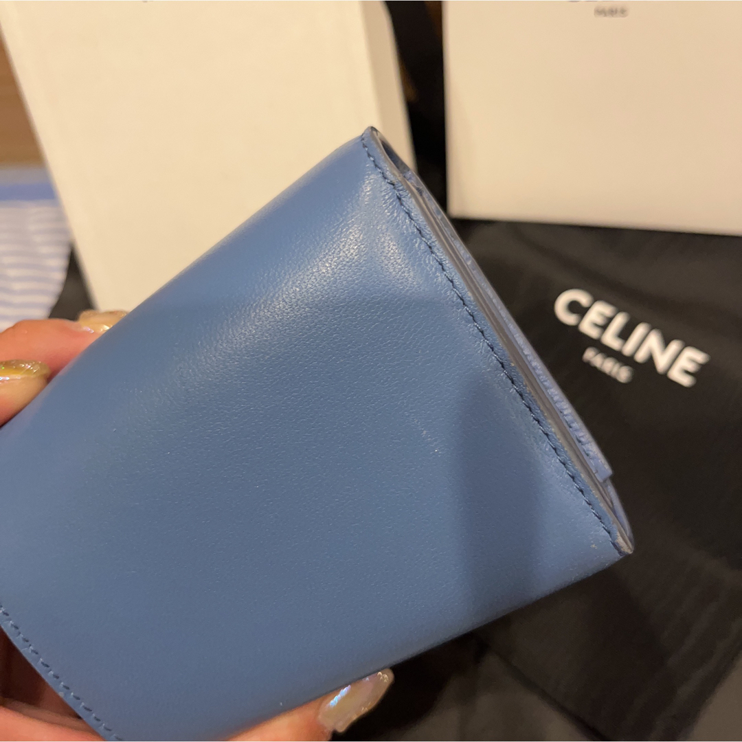 CELINE財布　限定色