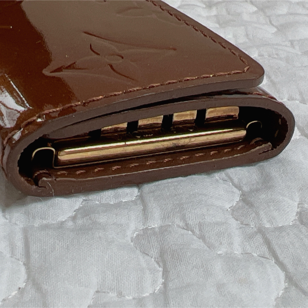 ルイヴィトン ヴェルニ キーケースミュルティクレ4ブロンズ ルイヴィトン ヴェルニ キーケースミュルティクレ4ブロンズ