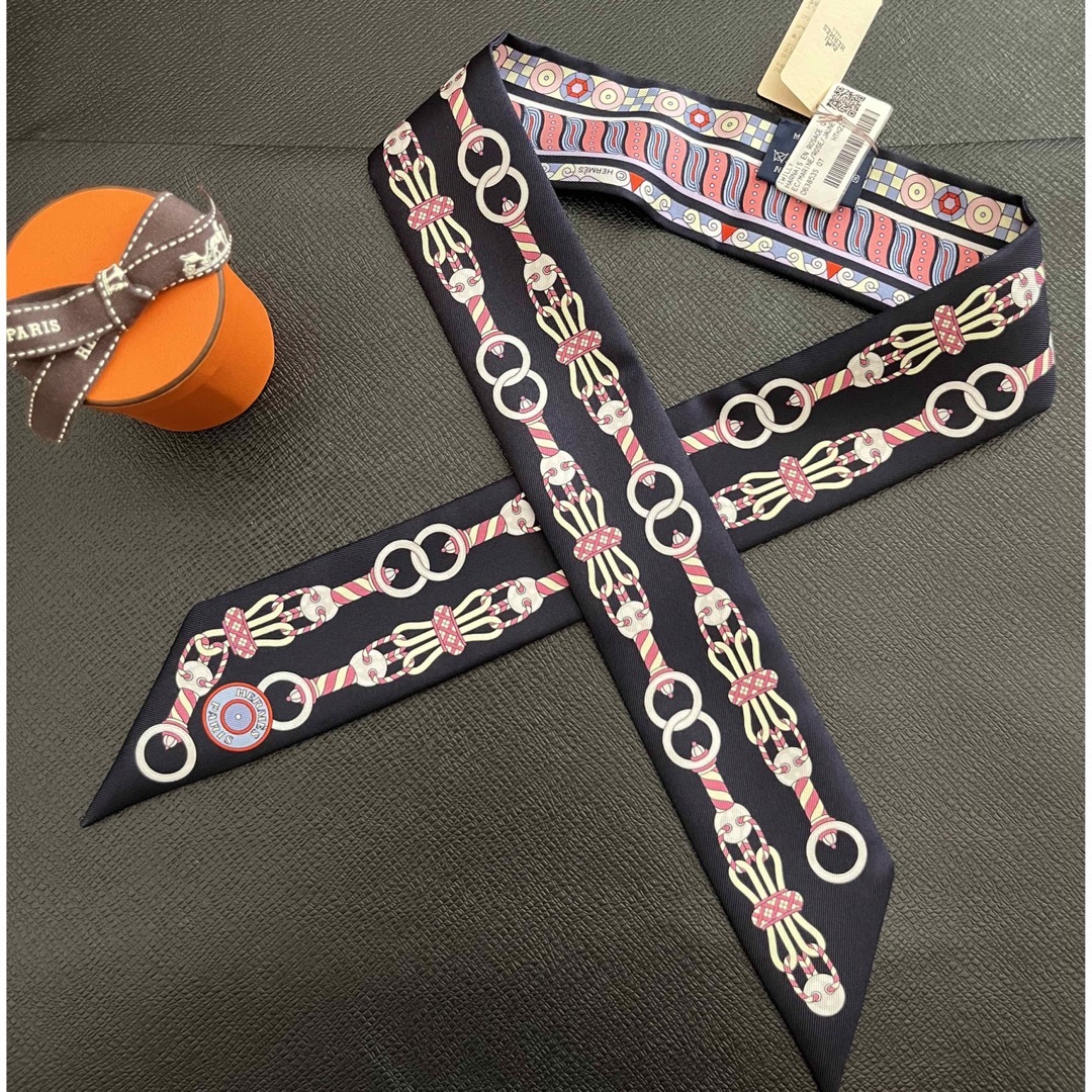 Hermes - エルメス ツイリー ハーネスの薔薇窓 タグ付き新品の通販 by