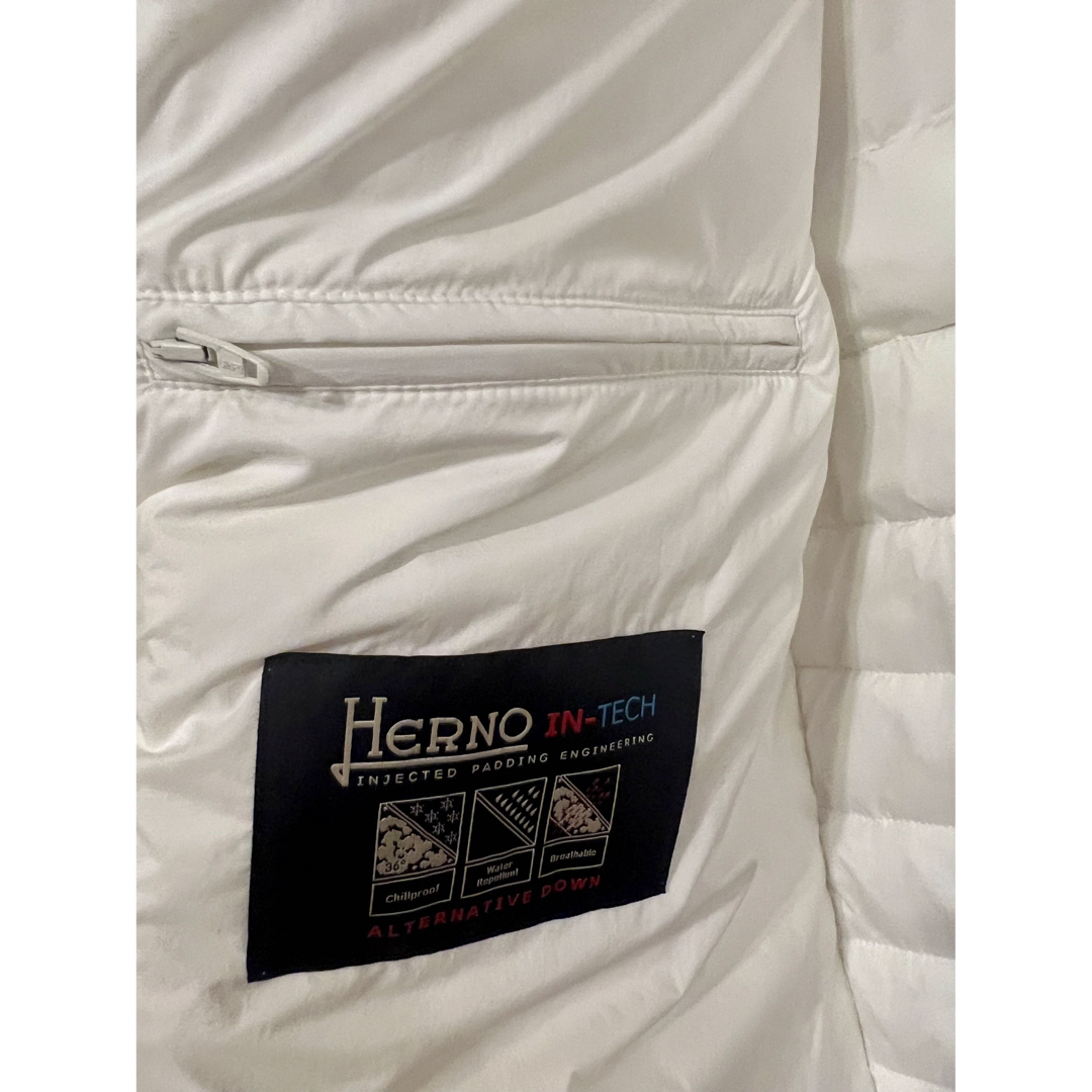 HERNO ヘルノ　ダウンベスト　46 ホワイト　美品