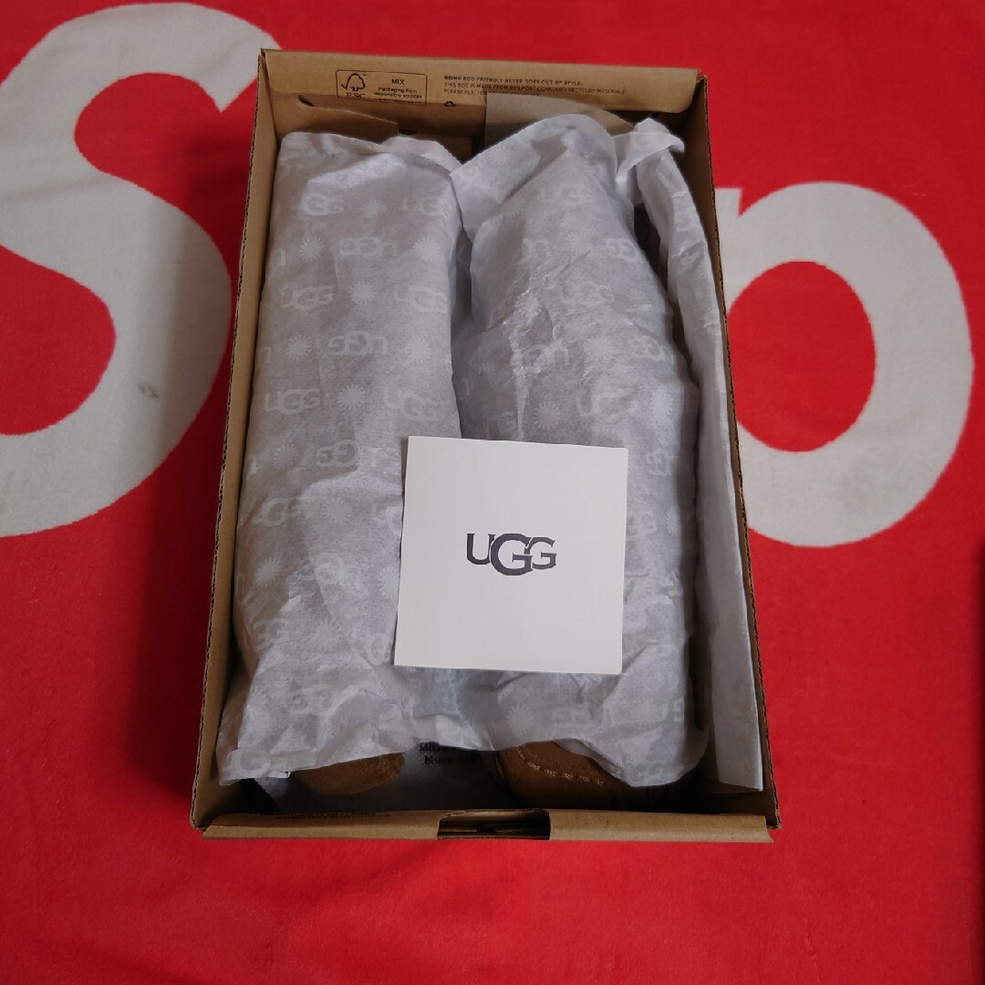 UGG フラットシューズ 4