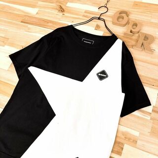 F.C.R.B. - 【エフシーレアルブリストル】ビッグ スター星 半袖Tシャツ サッカー S 黒×白
