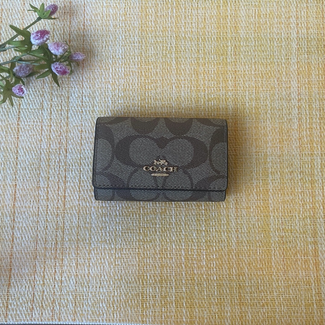 COACH コーチ キーケース カーキ F77998 IME74