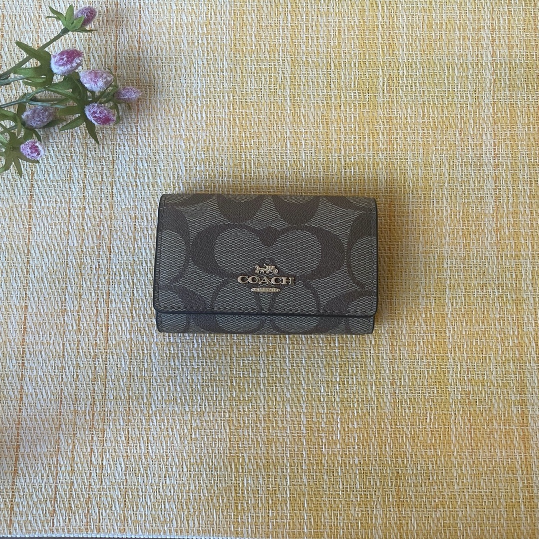 COACH コーチ キーケース カーキ F77998 IME74 | フリマアプリ ラクマ