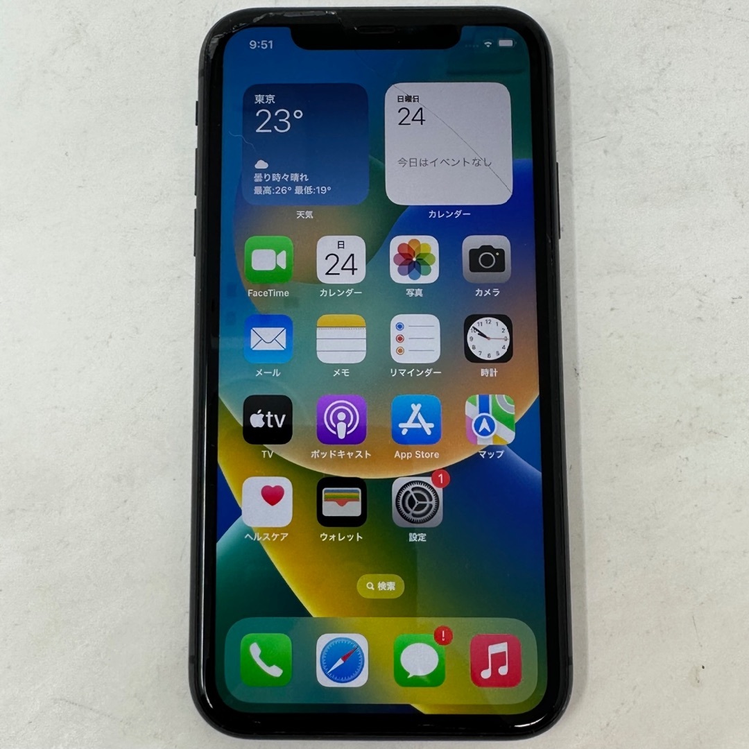 Apple(アップル)のSIMフリー iPhone 11 64GB MHDA3J/A ブラック スマホ/家電/カメラのスマートフォン/携帯電話(スマートフォン本体)の商品写真